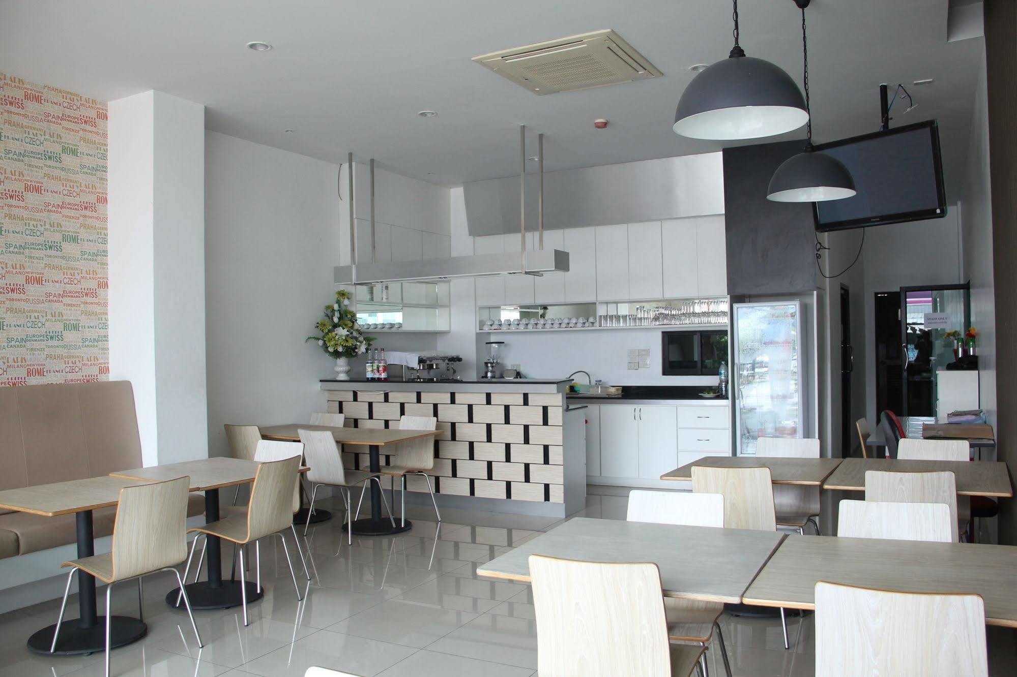 Sri Boutique Hotel Patong Ngoại thất bức ảnh