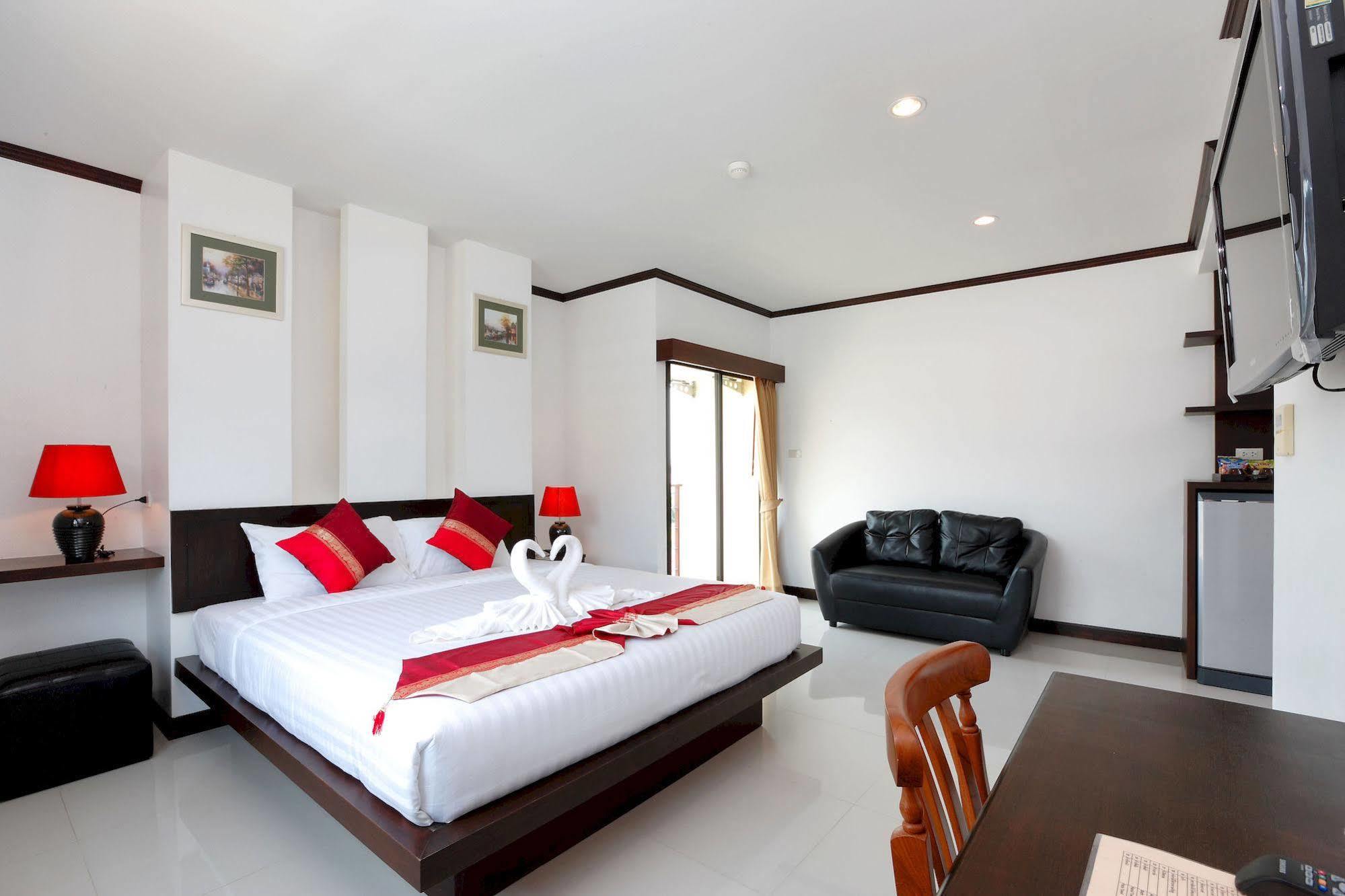 Sri Boutique Hotel Patong Ngoại thất bức ảnh