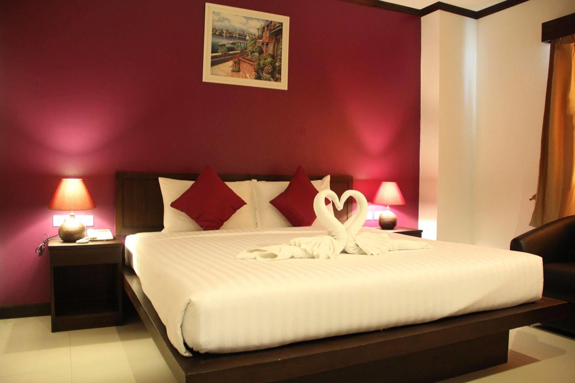 Sri Boutique Hotel Patong Ngoại thất bức ảnh