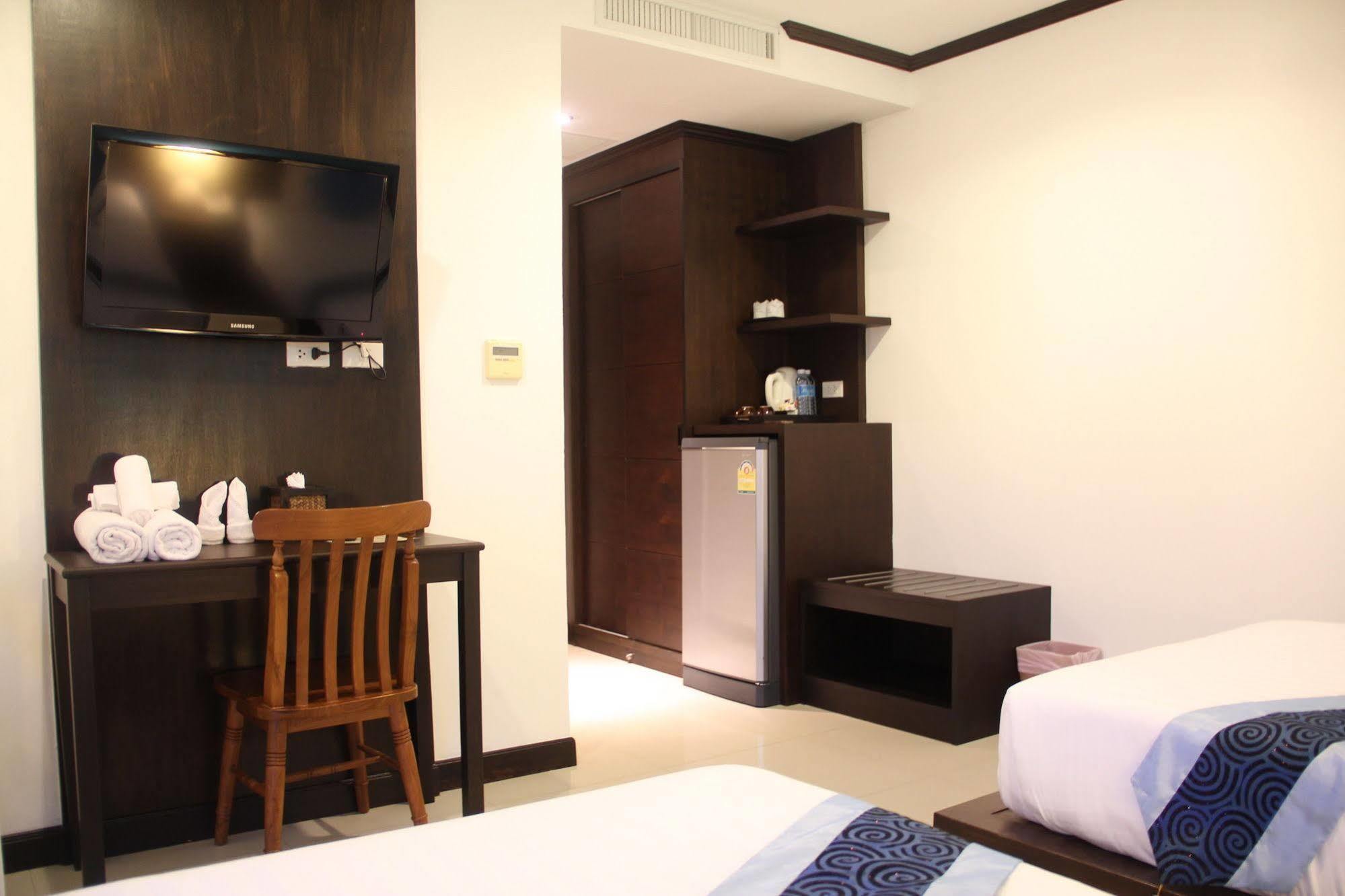 Sri Boutique Hotel Patong Ngoại thất bức ảnh
