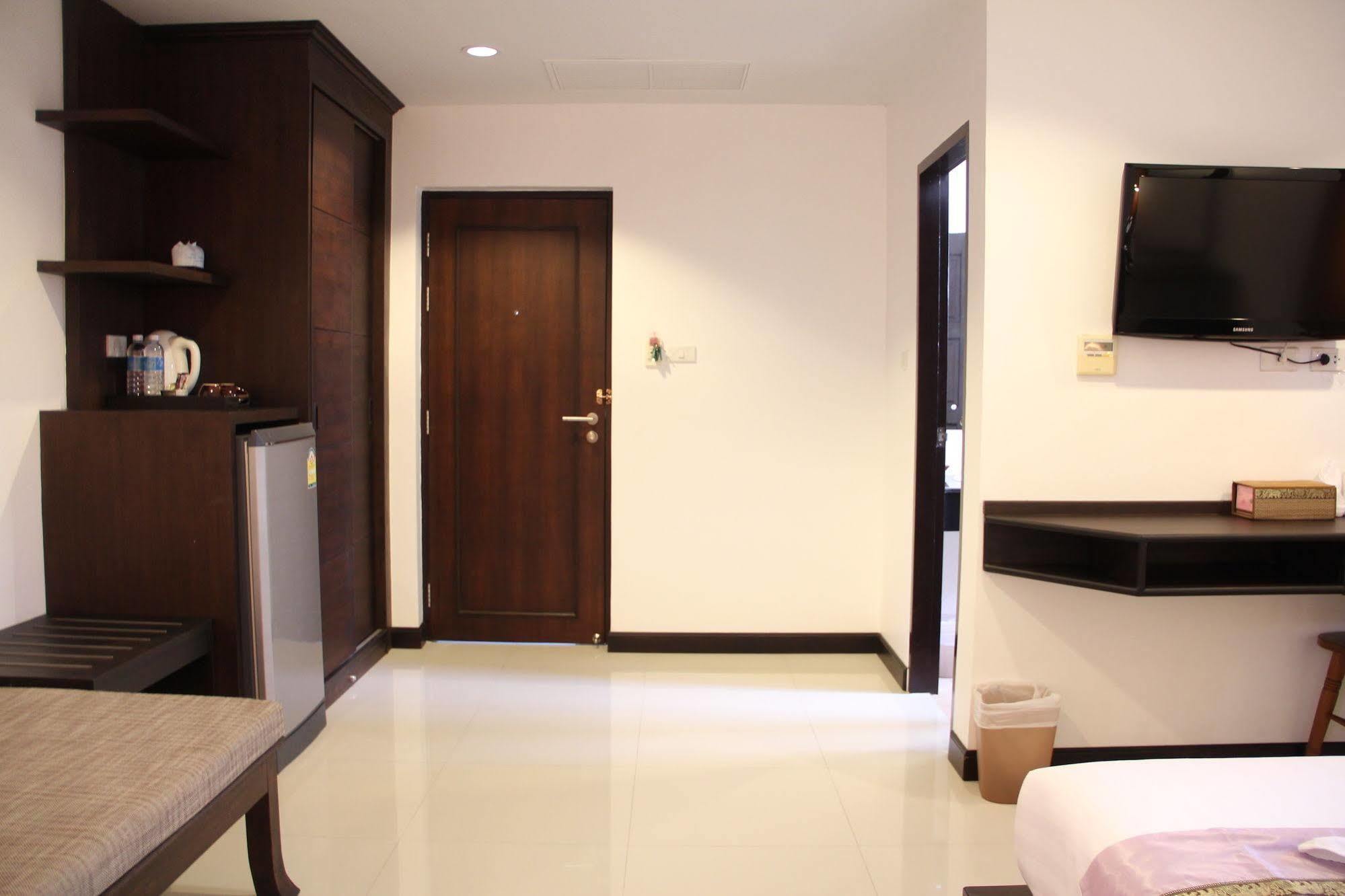 Sri Boutique Hotel Patong Ngoại thất bức ảnh