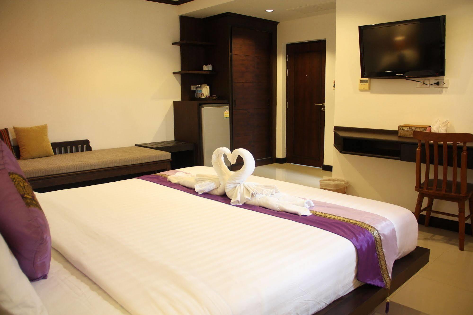 Sri Boutique Hotel Patong Ngoại thất bức ảnh